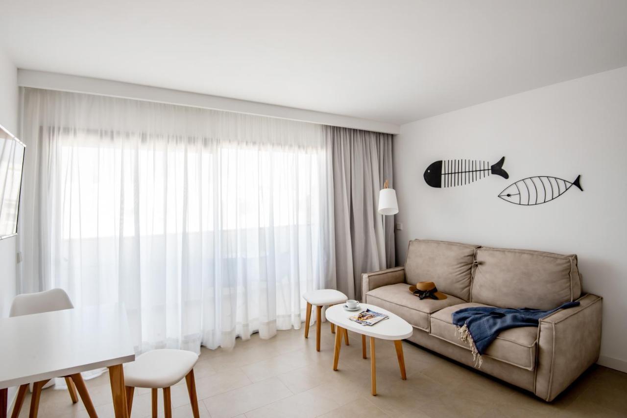 Apartamentos Top Secret Prestige Es Pujols - Formentera Vacaciones Buitenkant foto