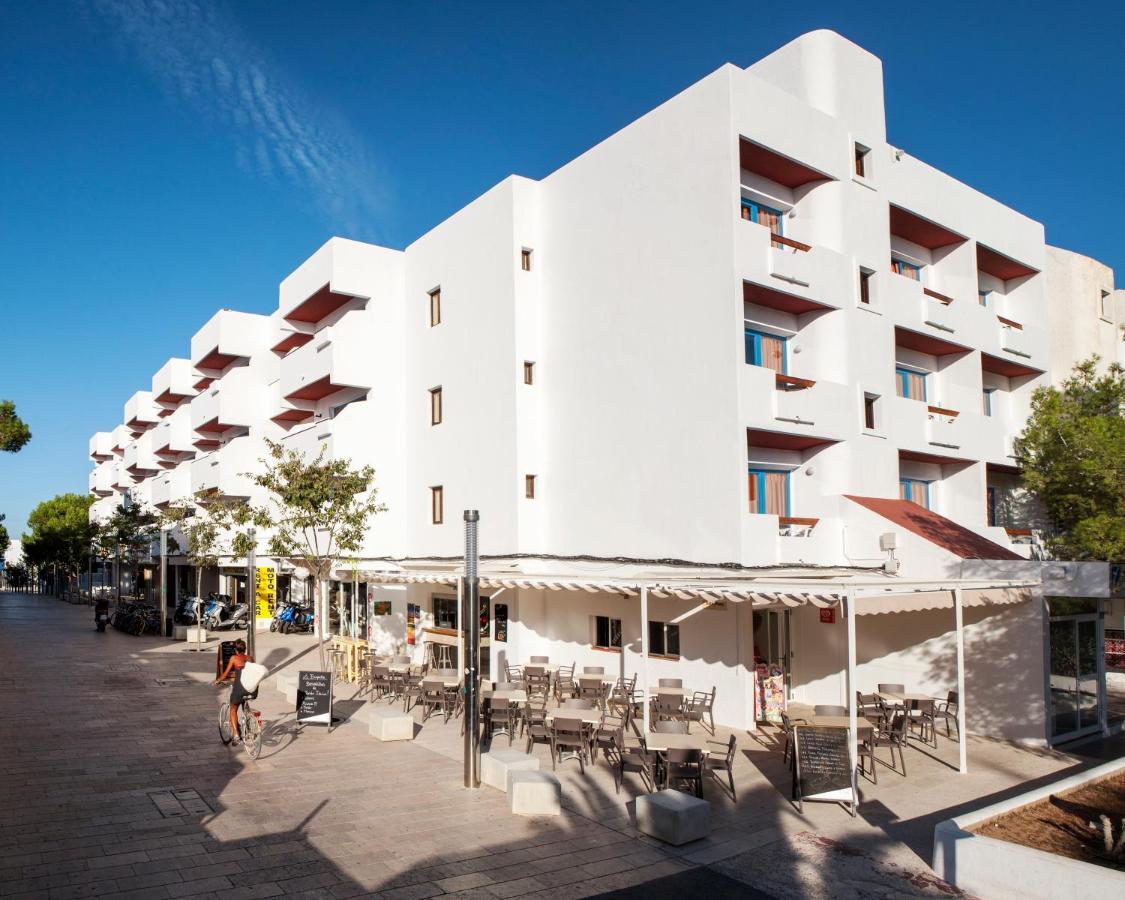 Apartamentos Top Secret Prestige Es Pujols - Formentera Vacaciones Buitenkant foto