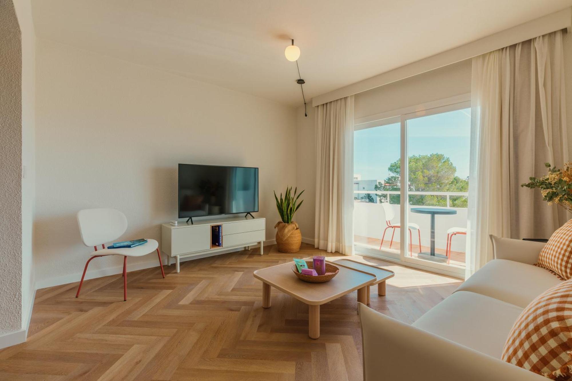 Apartamentos Top Secret Prestige Es Pujols - Formentera Vacaciones Buitenkant foto